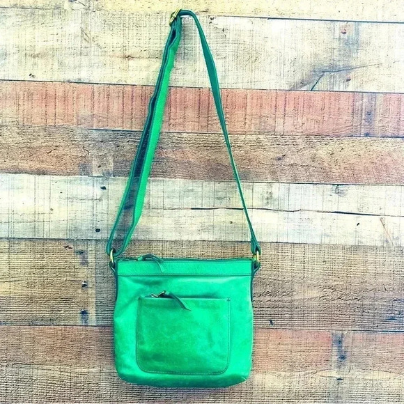 Authentic Fossil Genuine Leather Crossbody - Picture 1 of 14